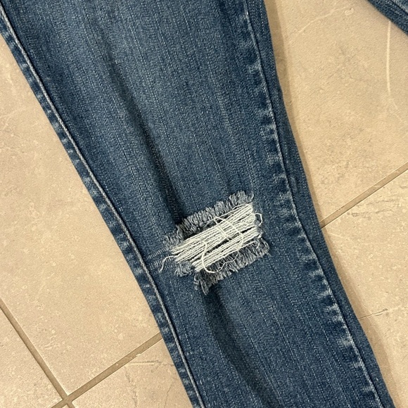 EUC Fashion Nova Tall Canopy Jeans - Medium Wash - Picture 5 of 10